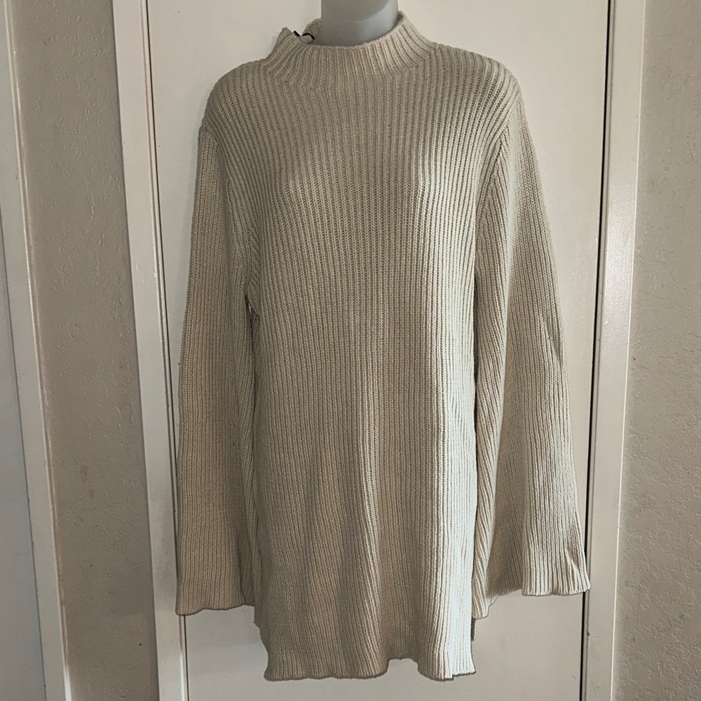 DISSH Cream Ribbed Knit Top Size Medium
